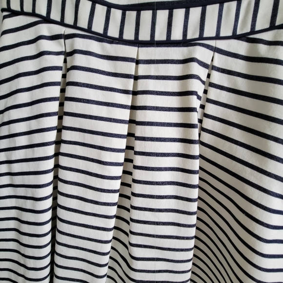 Professional or Easter Dress - Picture 3 of 4